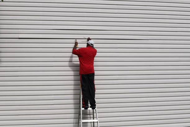 Storm Damage Siding Repair in Center Point, AL